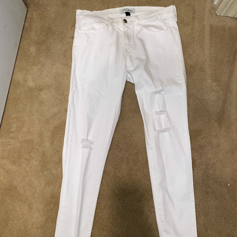 Flying Monkey size 28 white ripped jeans